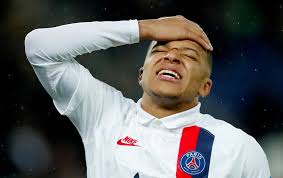 He started his soccer journey at as bondy, which is based in the northeastern suburbs of paris. Paris St Germain Mbappe Als Siebter Corona Fall