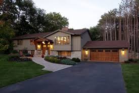 Stucco is the most common material used to achieve this look, and thankfully, it's not very difficult to stucco over many existing exterior siding. 7 Extraordinary Split Level House Remodel Before And After Ideas For You Jimenezphoto