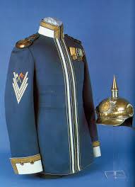 Uniform To An Nco Of The Sachsen Garde Reiter Regiment Stationed In Dresden Military Outfit Military Uniform Uniform Insignia