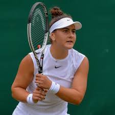 This sent fans on twitter into a frenzy with many reacting to maria's outfit and coco, the family dog. Bianca Andreescu Height Weight Age Boyfriend Family Biography