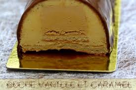 Buche Bavaroise A La Vanille Et Mousse Au Caramel Beurre Sale Recette Caramel Caramel Au Beurre Sale Bavarois