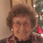 Carolyn Hanneman's Instagram, Twitter & Facebook