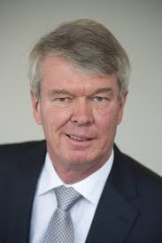 Within the volksbanken raiffeisenbanken cooperative financial network. Wolfgang Kirsch Wird Aufsichtsratsvorsitzender Bei Fresenius Verlagsgruppe Knapp Richardi Verlag Fur Absatzwirtschaft