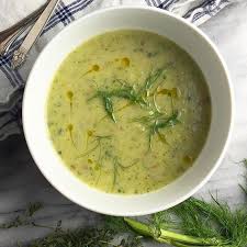 Creamy Fennel Broccoli Leek Soup For A Light Sunday Night Dinner Dairy Free And Thickened Up Urbankitchenapot Leek Soup Fennel Recipes Broccoli Leek Soup