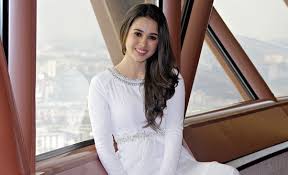 Maybe you would like to learn more about one of these? Ayah Emma Maembong Siasat Identiti Zizan Razak