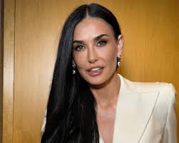 Keke Palmer's Bedazzled French Manicure Is Ready for the Red Carpet