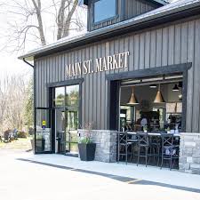 These warmer winter days make us dream about opening our doors and sipping coffee at our bar. Soon enough the Spring will arrive but for now, our patio and outdoor space