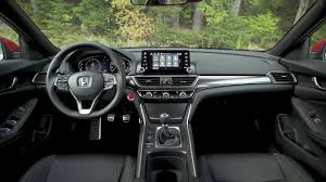 The 2018 honda accord sheds its frumpy past in search of right angles and hard edges for the future. 2018 Honda Accord Interior 2 0t Sport Us Spec Youtube