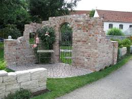 Bild 23 Aus Beitrag Bullinger Gartengestaltung In Schafstall Garten Gartenmauern Gartengestaltung