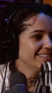 Lilah Perry's Instagram, Twitter & Facebook