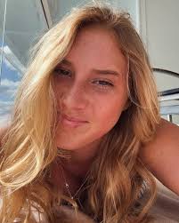 Kate Hanson (@kathrynhansonn) • Instagram photos and videos