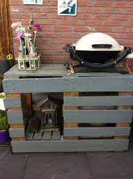bbq tafel gemaakt van pallets buitenkeuken buitenkeukens gereedschapsopslag