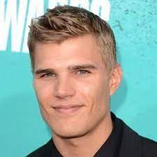 Mens Haircuts Double Crown Google Search Widows Peak Hairstyles Mens Haircuts Short Haircuts For Men