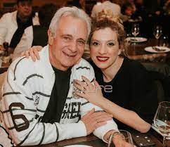 Μιχάλης σαράντης αναστασία λουρή γιώργος χρυσοστόμου ζάχος βάρφης δέσποινα κρέη αλέξανδρος αντωνόπουλος μελπομένη μαραγκίδου ιωάννα χρονοπούλου κωνσταντίνος κοττάς. Ale3andros Antwnopoylos Spania Emfanish Gia Ton H8opoio Meta Apo Kairo