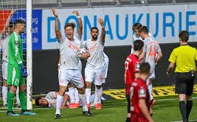 ⚽ hier finden sie den liveticker, bilder & tabellen. 3 Liga Fc Bayern Ii Mit Remis Gegen Ingolstadt Lowen Jubeln