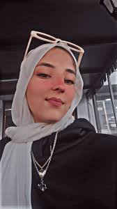 تحدي_العوض في سنة ٢٠٢٠ تم الاستغناء عن خدماتي من شركة عريقه بسبب مشاحنات مع  احد المدراء… ساعتها حسيت الدنيا سكّرت بوجهي لأني مثلي مثل اي مواطن في  الاردن ، عايش على قد