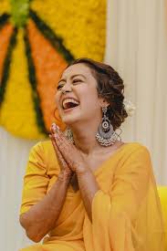 Singer Neha Kakkar Haldi Ceremony And Mehndi Function Images Latest Update In 2020 Haldi Ceremony Mehndi Function Neha Kakkar