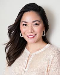 Deonne Brown's Instagram, Twitter & Facebook