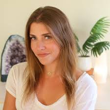 Morgan Mancuso's Instagram, Twitter & Facebook