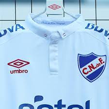 Esther Levit (@LevitEsther)