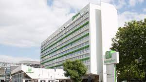 Motel chain, it has grown to be one of the world's largest hotel chains, with 1,173 active hotels and over 214,000 rentable rooms as of september 30, 2018. Poor Service And Rooms But Great Service From Ihg Head Office Review Of Holiday Inn London Wembley Wembley Tripadvisor