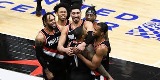 (damian lillard clutch game winner)! Damian Lillard Drops 44 Points Hits Game Winner Vs Bulls