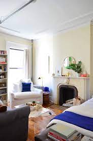 A Dreamy 400 Square Foot Fort Greene Studio Apartment Bedroom Layouts Diy Small Apartment Comfy Living Room