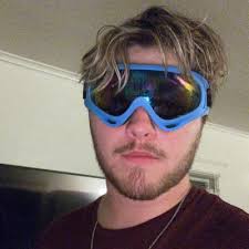 Cole Russell (@cjcole84)