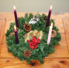 You can color this beautiful wreath coloring page and many more christmas themed coloring sheets. Advent Wreath Wikipedia