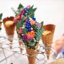 Learn how to make these impressive ice cream cone cupcakes in just five simple steps. Cupcake Cones Baking Rack 12 Cavity Ice Cream Cone Cupcakes Holder Wilton