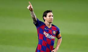 Hormis les maillots de messi dont on vient de parler, il est très facile aussi de se procurer des maillots des autres joueurs du fc barcelone. Le Barca Utilise Toujours L Image De Lionel Messi Pour Vendre Ses Maillots