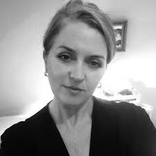 Elizabeth Cookson's Instagram, Twitter & Facebook