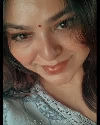 Keep your face to the Sun ☀️ n U will never see the shadows Location :  @cocoretreatfarm Jewels : @chennai_jazz Stylist :  @shana_gorgeous_makeup_artist Muah : @varsha_beauty._parlour Shot by :  @epkarthickphotography #photoshoot #actress #