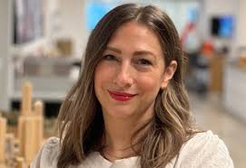 Kimberly Cornell's Instagram, Twitter & Facebook