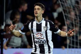 FC Utrecht maakt zich op voor entree Dalmau