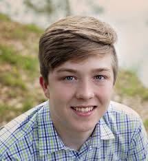 Arouse, Morton named CHS 2019 val, sal