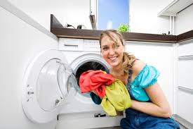 For chocolate stains, soak in cold water first to cut the grease, then rub with detergent and wash in hot water. Do You Wash Colored Clothes In Hot Or Cold Water