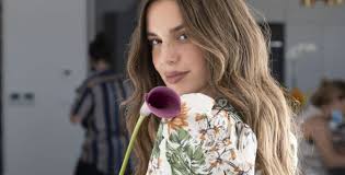 מקבלת ברכה: ירדן הראל בתמונה מרגשת - סרוגים