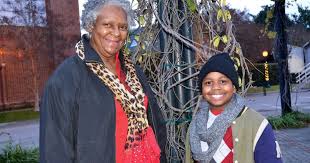 Tree lighting: Aiken welcomes beginning of Christmas season