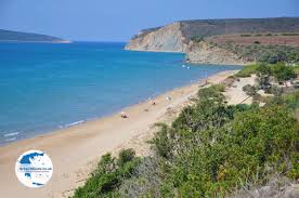 Unser wunderschöner bungalow liegt unterhalb des dorfes akritochori, nur 4 autominuten von finikounda entfernt. Finikounda Messenia Holidays In Finikounda Greece Guide