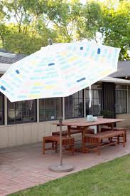 Simply combine our umbrella weight with a beautiful. 8 Easy Outdoor Umbrella Diys You Ll Like Shelterness