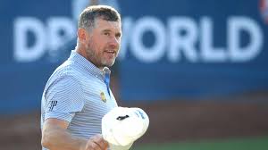 Fans, please take into consideration that we didn't break into lee westwood's bank accounts. Lee Westwood Sneaks By Patrick Reed To Win Race To Dubai