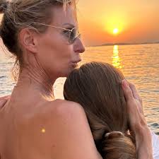 7 scènes de ménage à @lagrandecomedie du jeudi au dimanche  @billetreduc_officiel @vardaralil #comedie #theatre #rire