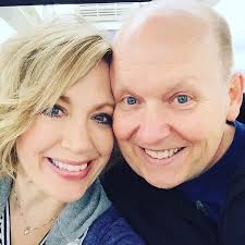 Hey, name a casual spot for steak in the Midtown area please 🤗