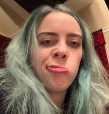 Love you guys so much ps Hailey just gave me a facial.