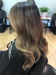 Balayage For Brown Hair And Black Hair Beautiful Warm Natural Ash Brown And Honey Caramel Balayage Hair Dark Balayage Hair Purple Balayage Hair Blonde Medium