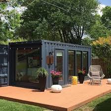 Betonarme veya ahşap eve göre çok minimal maliyetlere sahip olması, modern tasarımı şık ve görsel cepheleri ile. Konteyner Ev Modelleri On Instagram Gunaydin Evi Begendiniz Mi 1 Evet 2 Hayir Konteyner Konteynerev Conta Konteyner Ev Konteyner Evler