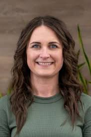 Amber Marsh's Instagram, Twitter & Facebook