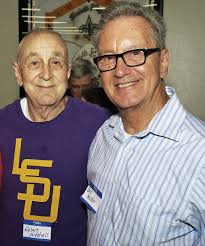 Robert Knight Journalist author lecturer performer. Host of Earth Watch for  many years. His passing is mourned by many.