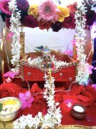 Vrindavan temples to boycott chinese decoration amid doka la no chinese lights and decoration items will be used in the celebrations in the shrine complex, according. Best Janmashtami Decoration Ideas Jhula Mandir Krishna Idol Pooja Thali